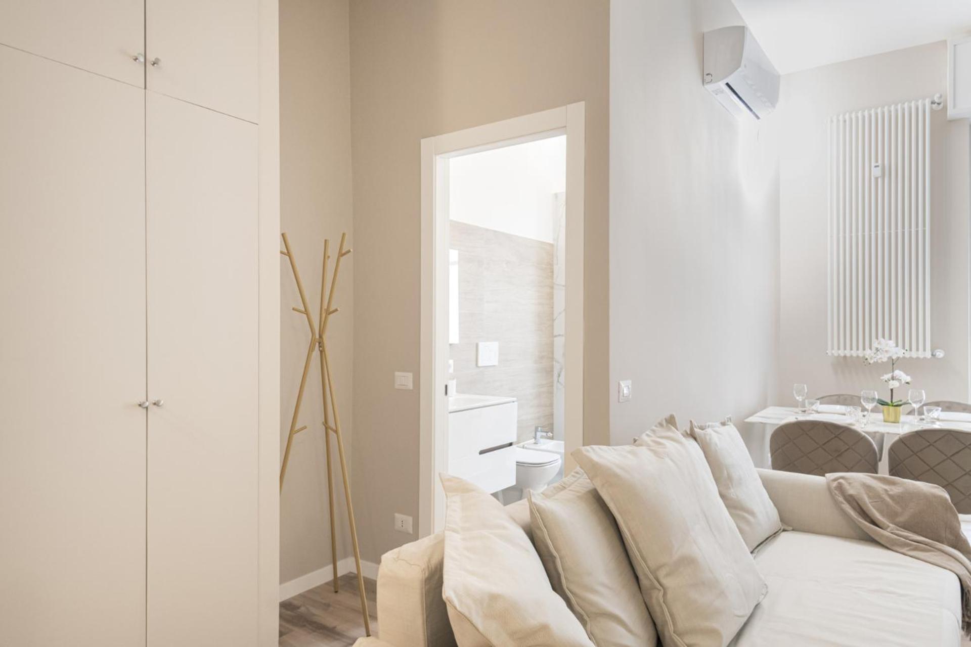 Easylife - Golden Suite มิลาน ภายนอก รูปภาพ