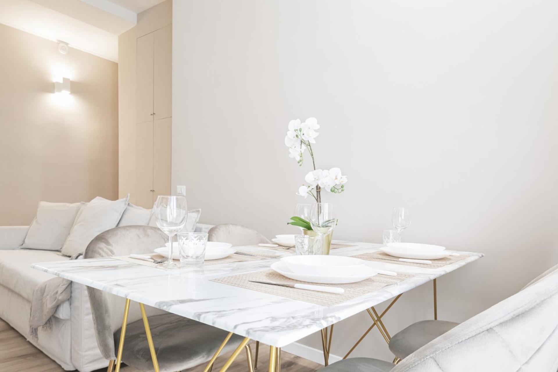 Easylife - Golden Suite มิลาน ภายนอก รูปภาพ